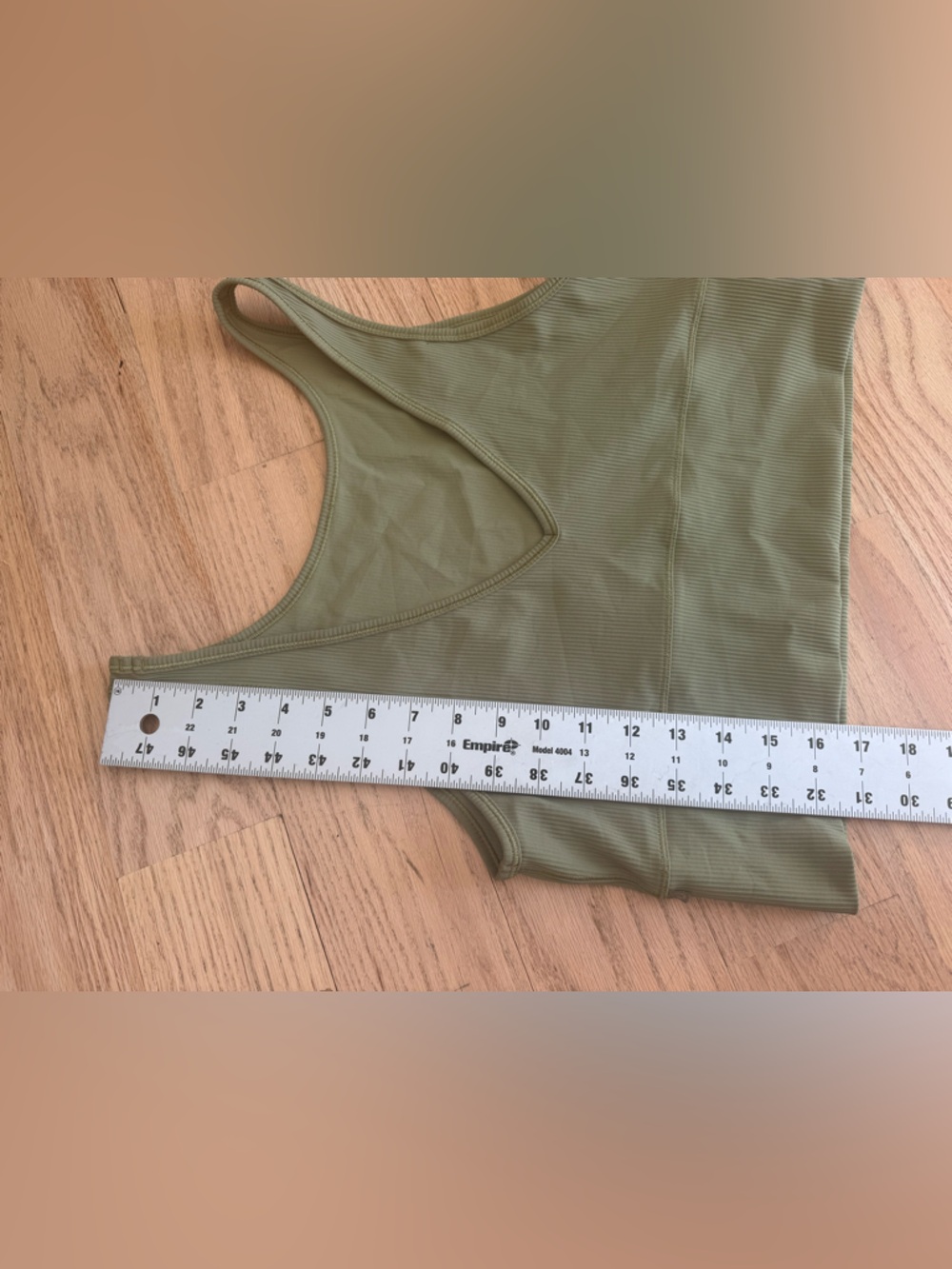 Lululemon Bronze Green Power Pivot Reversible Ribbed Tank Size 10 - Picture 5 of 5